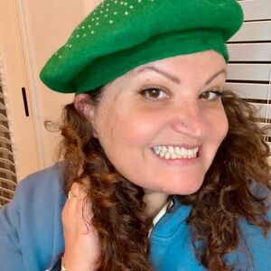 Vintage-Style Green Rhinestone Wool Beret | European | 100% Wool